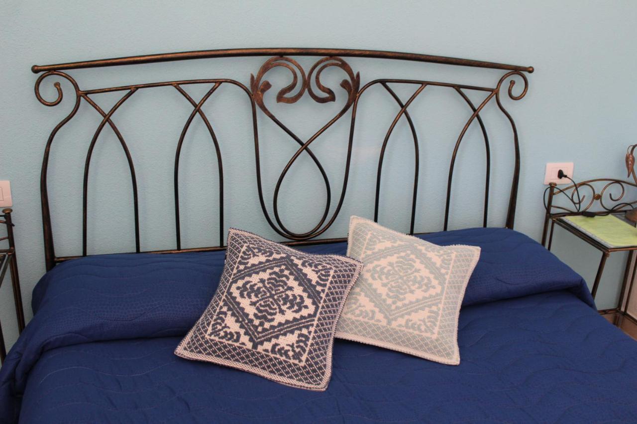 Bed&Breakfast Pira pinta Dorgali Bagian luar foto
