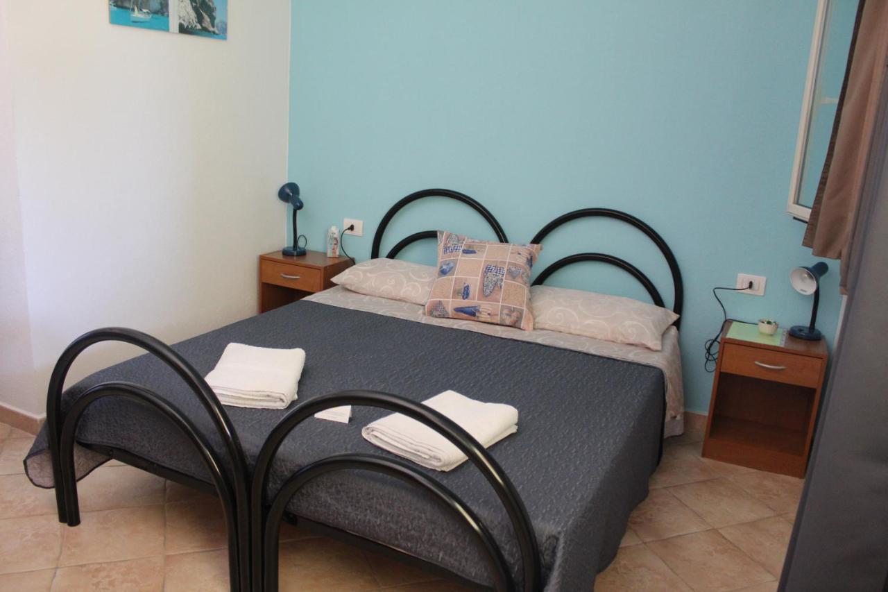 Bed&Breakfast Pira pinta Dorgali Bagian luar foto