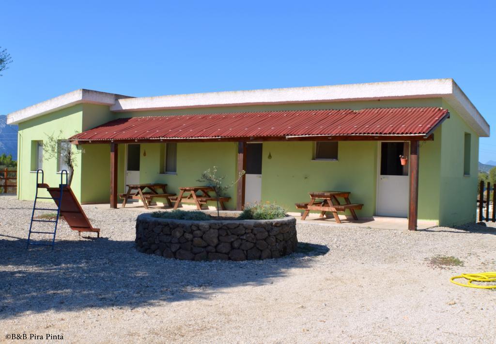 Bed&Breakfast Pira pinta Dorgali Ruang foto