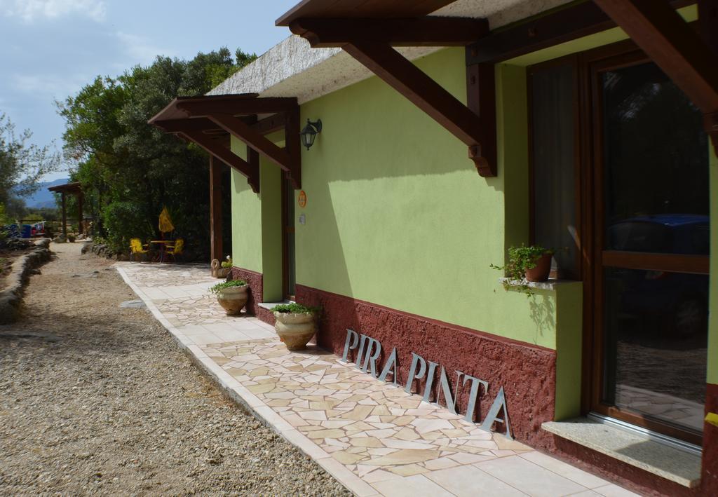 Bed&Breakfast Pira pinta Bed & Breakfast Dorgali Ruang foto