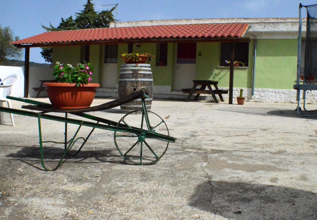 Bed&Breakfast Pira pinta Dorgali Bagian luar foto